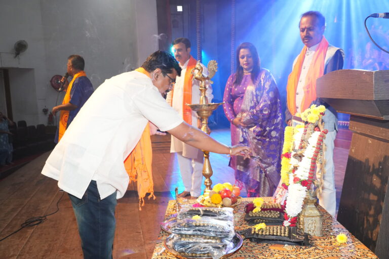 Lighting of Lamp , Kala Vaibhoga